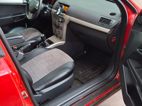 2008 Opel Astra H Рестайлинг, красный, 250000 рублей - вид 7