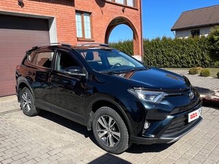 2017 Toyota RAV4 IV (XA40) Рестайлинг, чёрный, 1980000 рублей, вид 3