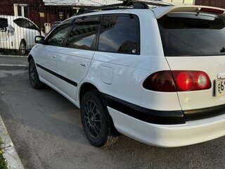 1998 Toyota Caldina II, белый, 560000 рублей, вид 3