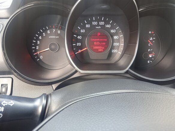 2015 Kia Rio III Рестайлинг, серебристый, 1350000 рублей - вид 7