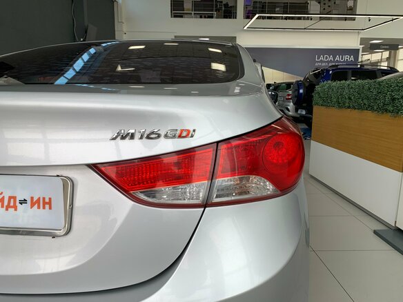 2011 Hyundai Avante V, серебристый, 760000 рублей - вид 6