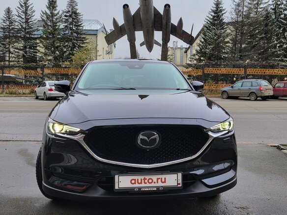 2018 Mazda CX-5 II, чёрный, 2700000 рублей - вид 3