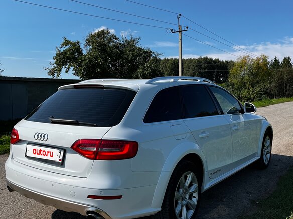 2015 Audi A4 allroad 7S-tronic IV (B8) Рестайлинг, белый, 1400000 рублей - вид 4