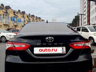 2019 Toyota Camry VIII (XV70), чёрный, 2790000 рублей, вид 4