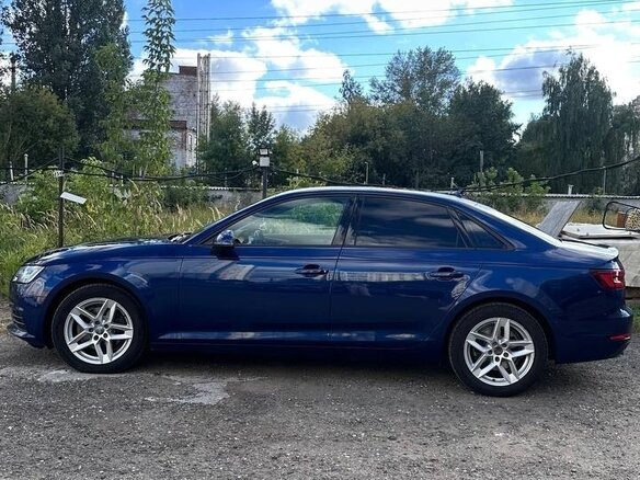 2017 Audi A4 V (B9), синий, 2050000 рублей - вид 2