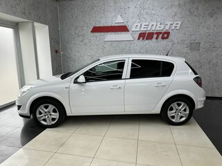 2014 Opel Astra H Рестайлинг, белый, 835000 рублей, вид 2