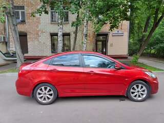2011 Hyundai Solaris I, красный, 888000 рублей, вид 5