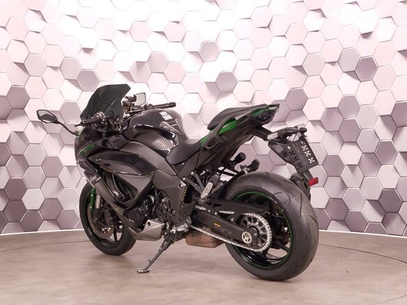 2022 Kawasaki Ninja 1000 SX, чёрный - вид 7