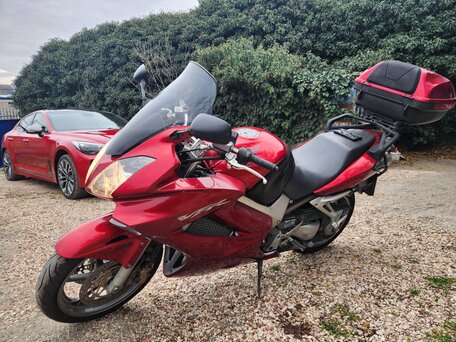 2006 Honda VFR 800, пурпурный, 500000 рублей, вид 3