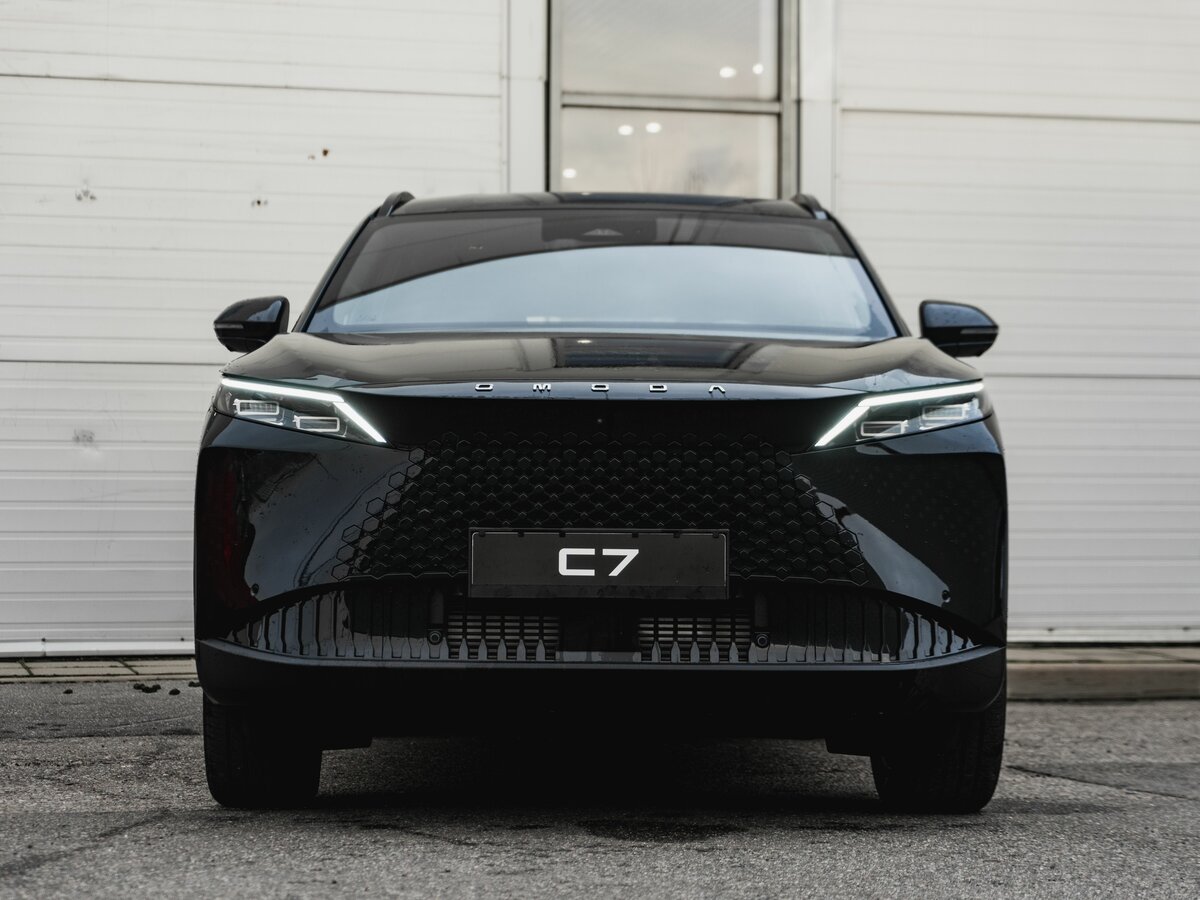 Открыть фотографии: Omoda C7
