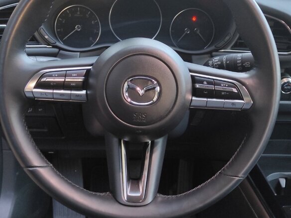2020 Mazda CX-30 I, серый, 2600000 рублей - вид 11
