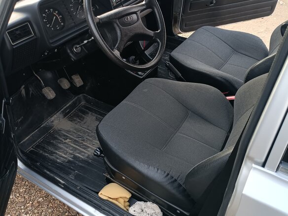 2011 Lada (ВАЗ) 2107, серый, 450000 рублей - вид 5