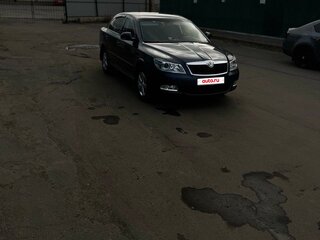 2012 Skoda Octavia II (A5) Рестайлинг, серый, 1100000 рублей, вид 1