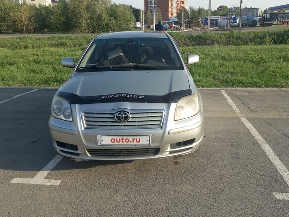 2003 Toyota Avensis II, серый