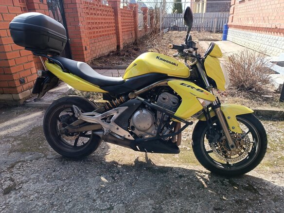 2006 Kawasaki ER-6N, жёлтый, 370000 рублей