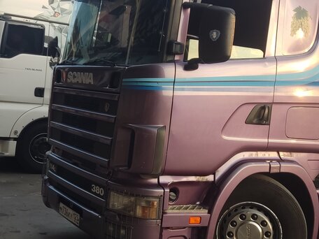 2004 Scania 4-Series, фиолетовый, 2800000 рублей, вид 3