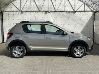 2020 Renault Sandero Stepway II Рестайлинг, серый, 1285000 рублей, вид 5