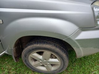 2005 Nissan X-Trail I Рестайлинг, серебристый, 620000 рублей, вид 4