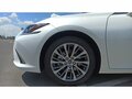 2021 Lexus ES 250 VII, белый - вид 10