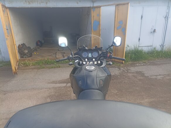 2004 Suzuki V-Strom DL 650, чёрный, 400000 рублей - вид 11