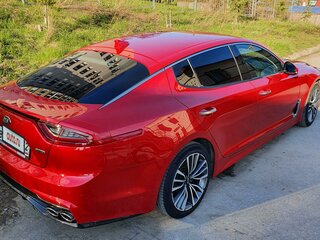 2018 Kia Stinger I, красный, 2400000 рублей, вид 3