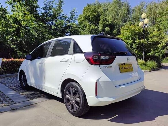2022 Honda Fit IV, белый - вид 7