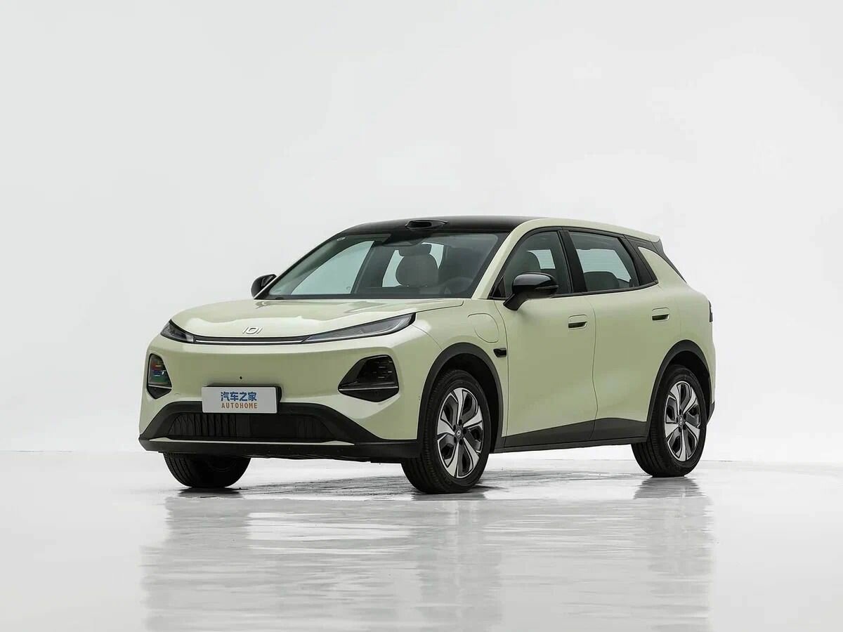 Открыть фотографии: Changan Qiyuan Q05 II