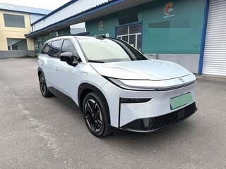 2026 Toyota bZ3X 58.3 kWh, голубой, 2745333 рублей, вид 3