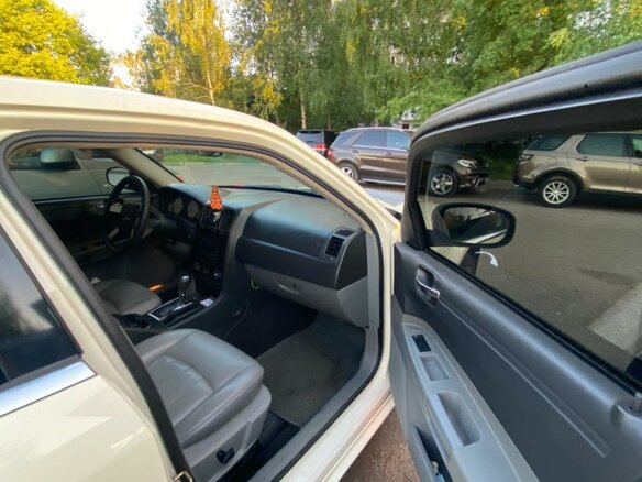 2004 Chrysler 300C I, бежевый - вид 17
