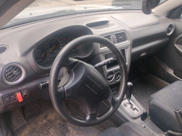 2002 Subaru Impreza II, серебристый, 400000 рублей - вид 10