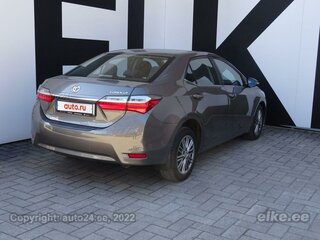 2018 Toyota Corolla XI (E160, E170, E180) Рестайлинг 1, серый, 1750000 рублей, вид 3