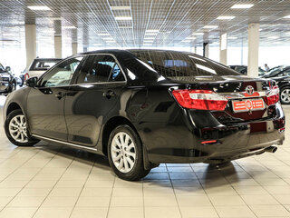 2013 Toyota Camry VII (XV50), чёрный, 1950000 рублей, вид 4