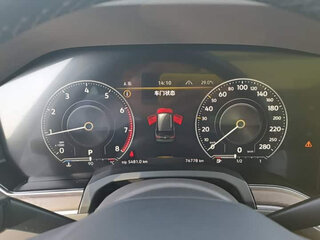 2023 Volkswagen Touareg III, чёрный, 6090605 рублей, вид 5