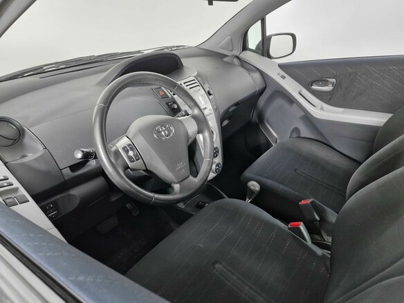 2008 Toyota Yaris Multimode II, чёрный - вид 8