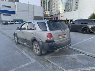2002 Kia Sorento I, серебристый, 550000 рублей, вид 4