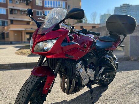 2008 Yamaha FZ1, красный, 550000 рублей, вид 4