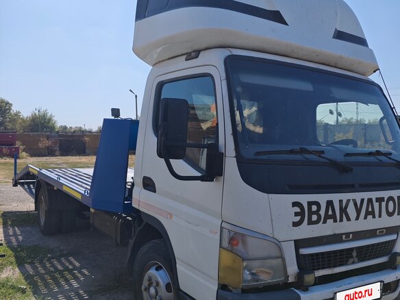 2010 Fuso (Mitsubishi) Canter, белый, 1800000 рублей - вид 1