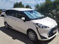2021 Toyota Sienta II Рестайлинг, белый, 2150000 рублей - вид 1
