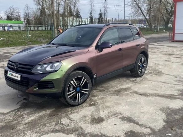 2010 Volkswagen Touareg II, чёрный, 2000000 рублей - вид 7