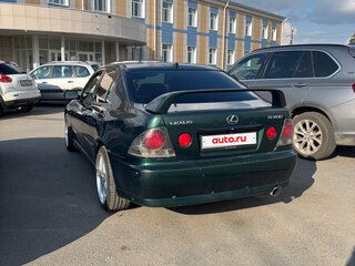 2002 Lexus IS 200 I, зелёный, 700000 рублей, вид 2