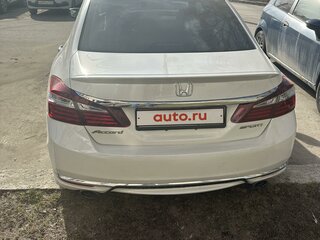 2015 Honda Accord IX Рестайлинг, белый, 1700000 рублей, вид 3