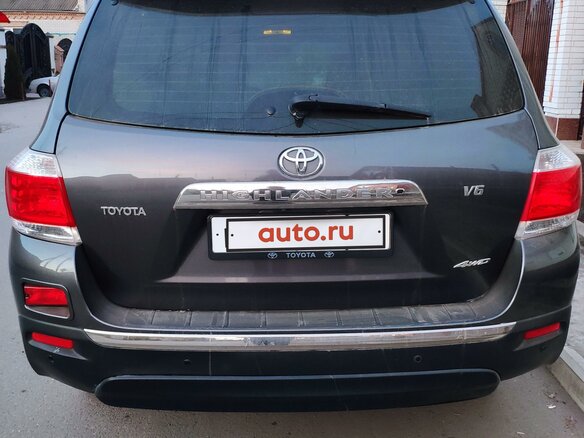 2011 Toyota Highlander II (XU40) Рестайлинг, серый, 2500000 рублей - вид 2