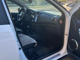 2019 Renault Logan Stepway II Рестайлинг, белый, 1100000 рублей, вид 5
