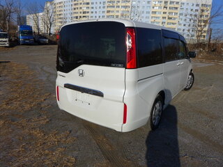 2021 Honda Stepwgn V Рестайлинг, белый, 2380000 рублей, вид 4