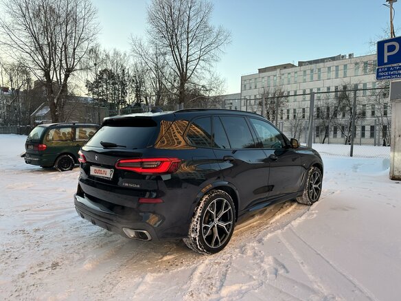 2019 BMW X5 M50d IV (G05/G18), синий, 6900000 рублей - вид 9