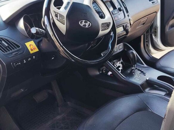 2014 Hyundai ix35 I Рестайлинг, серебристый, 1660000 рублей - вид 14