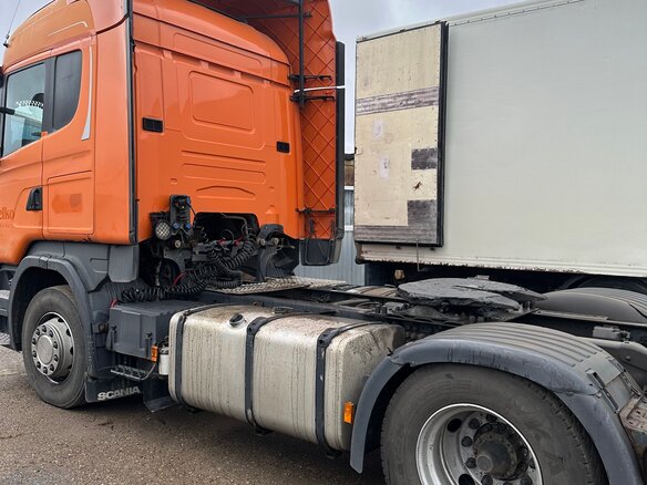 2014 Scania R-Series, оранжевый, 3500000 рублей - вид 3