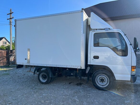 2000 Isuzu Elf (N-series), белый, 1399000 рублей - вид 21