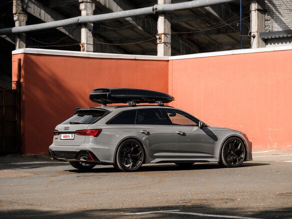 2023 Audi RS 6 performance IV (C8), серый, 17400000 рублей