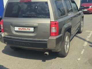 2007 Jeep Liberty (Patriot), серый, 750000 рублей, вид 5